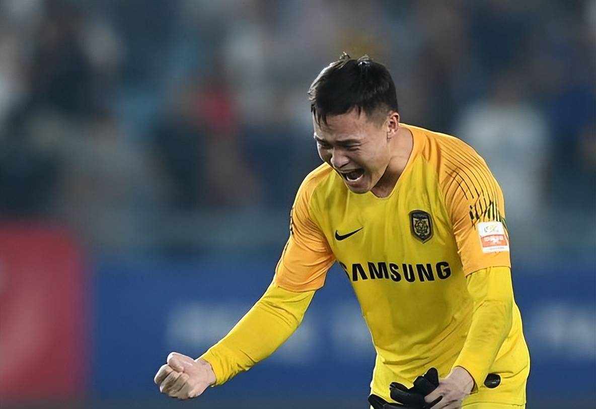 法甲赛程吃紧；成都蓉城赛后强势反弹；悬念犹存；更衣室氛围转暖的简单介绍