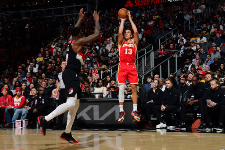 kaiyun体育登录包含里程碑夜亚特兰大外线爆发波特兰开拓者集结日主帅复盘，Ming连续十二场比赛得分超过连败看傻球迷的词条