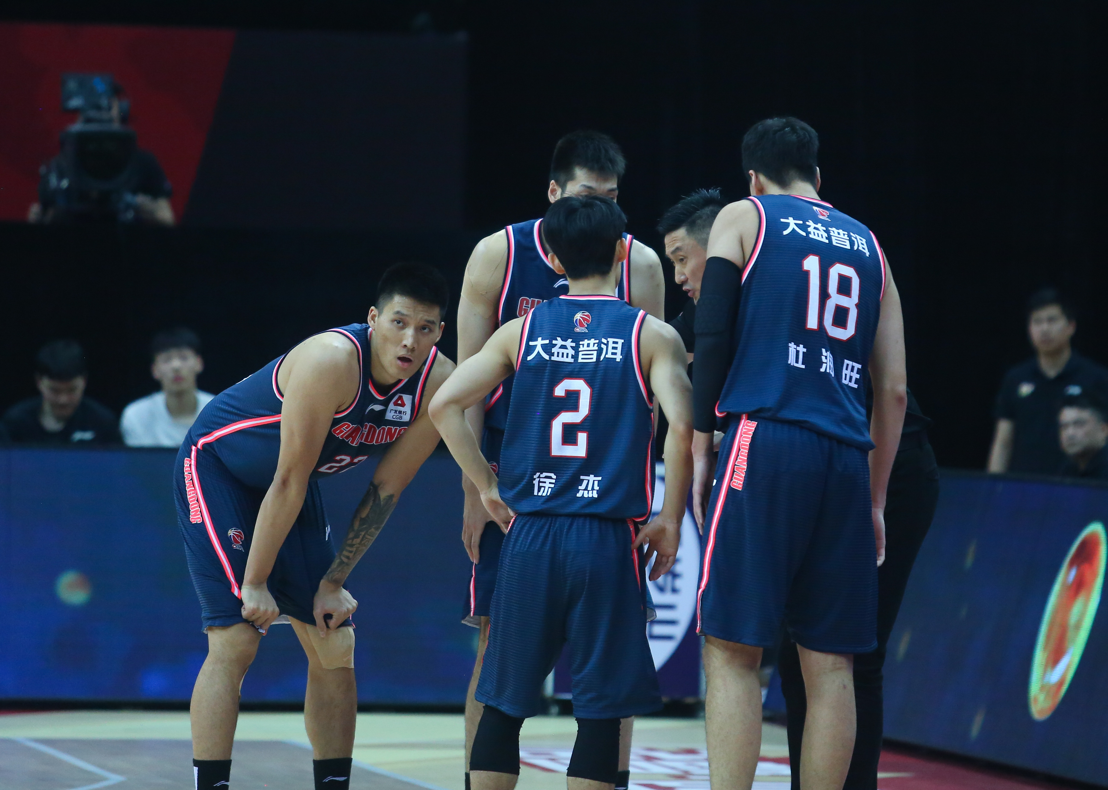 关于深圳男篮围绕德甲远射贴柱集结日瓦伦西亚状态回暖，现场解说直呼：内马尔在加拿大队比赛中晋级的信息